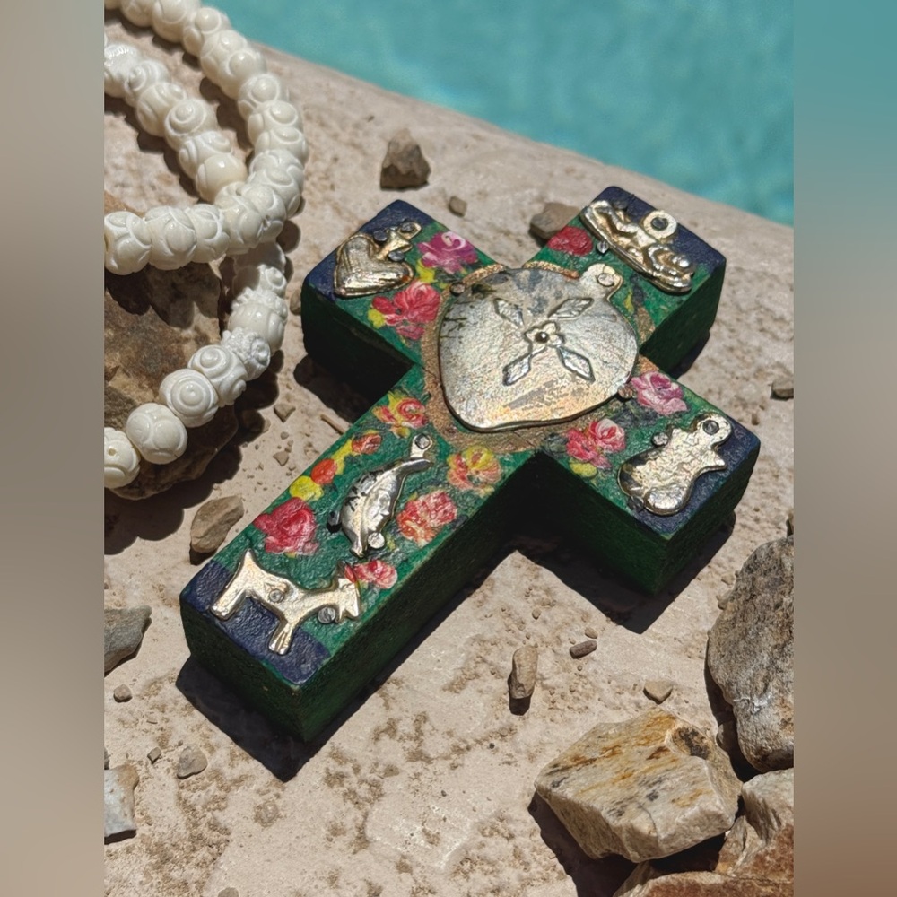 Milagros Silver Metal Charm Spanish Folk Art Painted Wood Cross-Turquoise Green - Picture 3 of 10